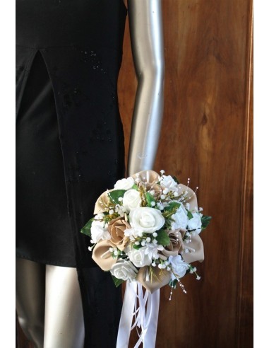 Bouquet de mariée blanc et beige arums et roses