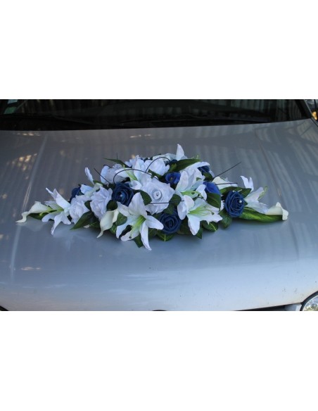 Bouquet de voiture mariage fleurs bleu et blanches Bouquet de voiture mariage fleurs bleu et blanches