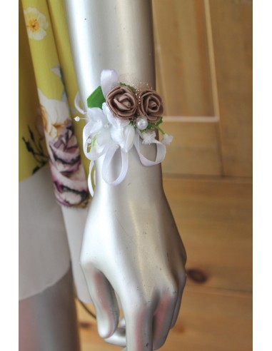 Bracelet de fleurs mariage mini roses ivoire chocolat