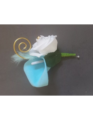 Bouquet Mariée Rond roses et arums bleu ciel et or