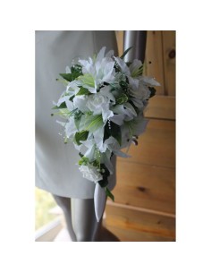 Bouquet de Mariee Tombant "Lys et Roses" pour un beau mariage