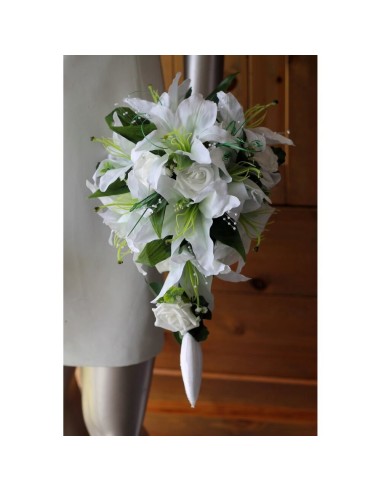 Bouquet de Mariee Tombant "Lys et Roses" pour un beau mariage