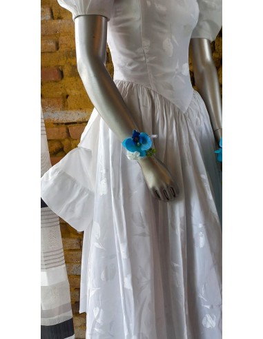 Compositions florales mariage orchidées bleu turquoise et blanc