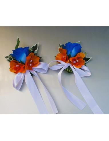 Compositions florales pour mariage orange et bleu