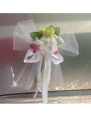 Compositions florales pour mariage vert sauge, rose et blanc