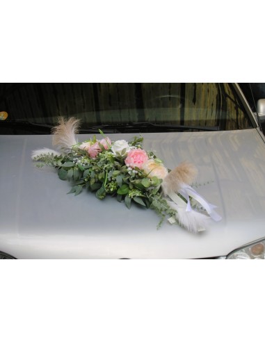 Composition florale voiture mariés chic champêtre