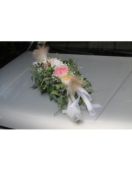 Composition florale voiture mariés chic champêtre