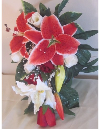 Bouquet de Mariée Tombant avec de gros Lys et roses