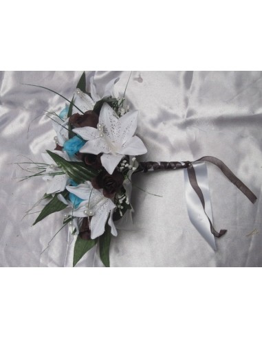 Bouquet Mariée Rond "camille" avec des lys, roses, perles et feuilles