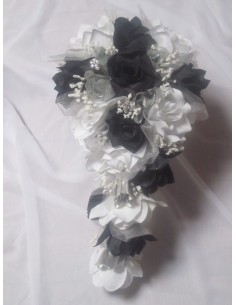 Bouquet de Mariage Cascade couleurs: noir argent, roses, strass 2