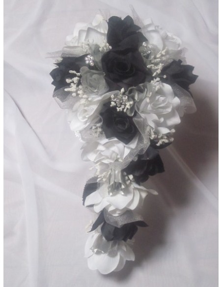 Bouquet de Mariage Cascade couleurs: noir argent, roses, strass Bouquet de Mariage Cascade couleurs: noir argent, roses, strass