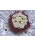 Bouquet Mariée Rond avec de belles Roses, Plumes et Perles