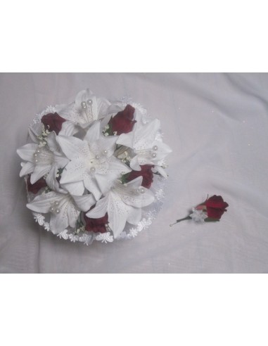 Bouquet de Mariée Rond + Boutonnière avec des lys, roses et perles
