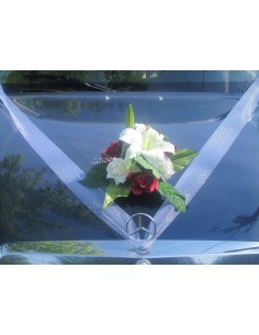 Decoration de voiture pour mariage thème bordeaux, ivoire