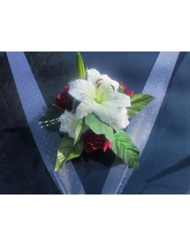 Decoration de voiture pour mariage thème bordeaux, ivoire