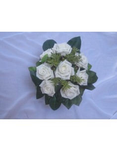 Bouquet de Mariée Rond thème ivoire vert avec des roses et feuilles 2