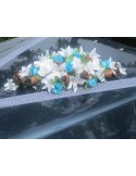 Bouquet de mariage pour voiture avec roses, lys turquoise et chocolat