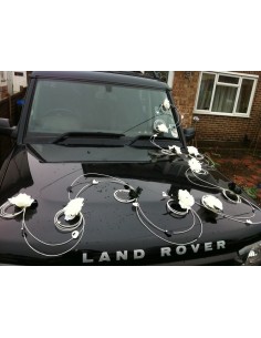 Décoration de mariage pour voiture thème baroque avec roses,perles 2