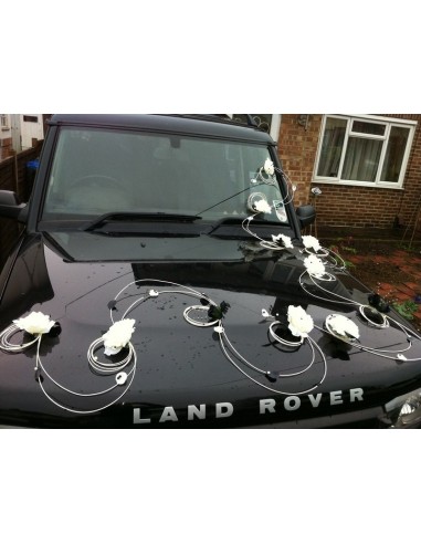 Décoration de mariage pour voiture thème baroque avec roses,perles