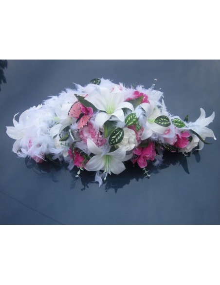 Décoration voiture splendide thème blanc / rose / fushia