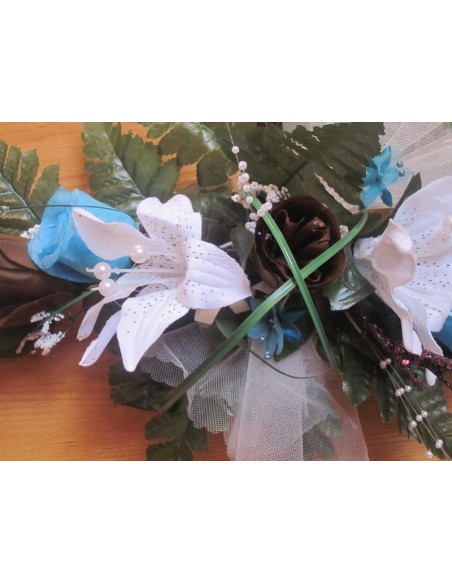 Composition florale pour table de mariage thème turquoise, chocolat