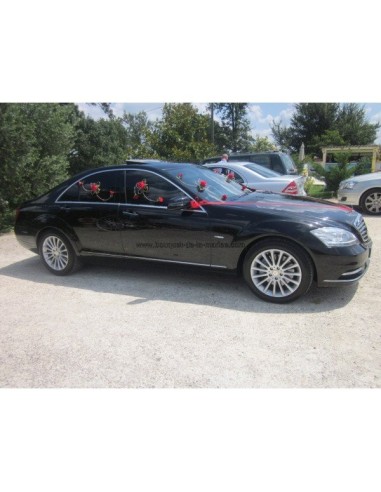 6 compositions florales pour voiture de mariage avec des roses