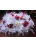 Décoration de table pour mariage avec fleurs, diamants et plumes